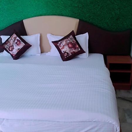 Paradise Hotel For Couples Mount Abu Exterior foto