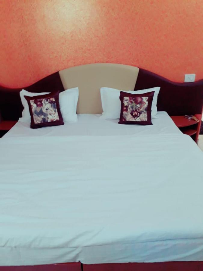 Paradise Hotel For Couples Mount Abu Exterior foto